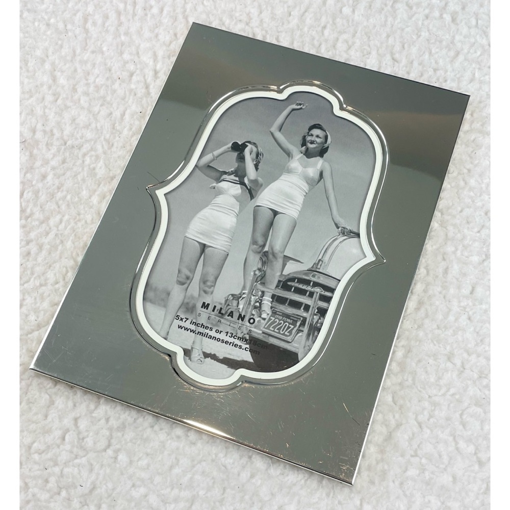AARON BROTHERS • Silver/White Victoria 5x7 Milano Series Photo Frame - Picture 11 of 11